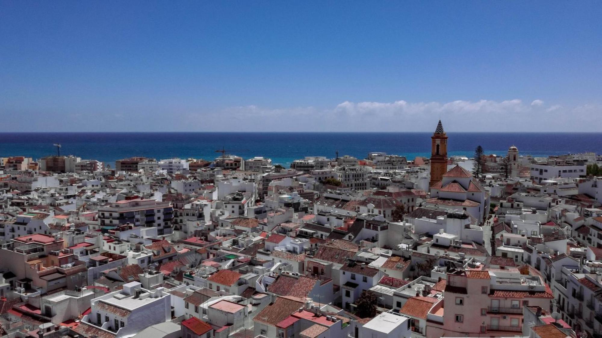 Seaclub Suites Εστεπόνα Εξωτερικό φωτογραφία