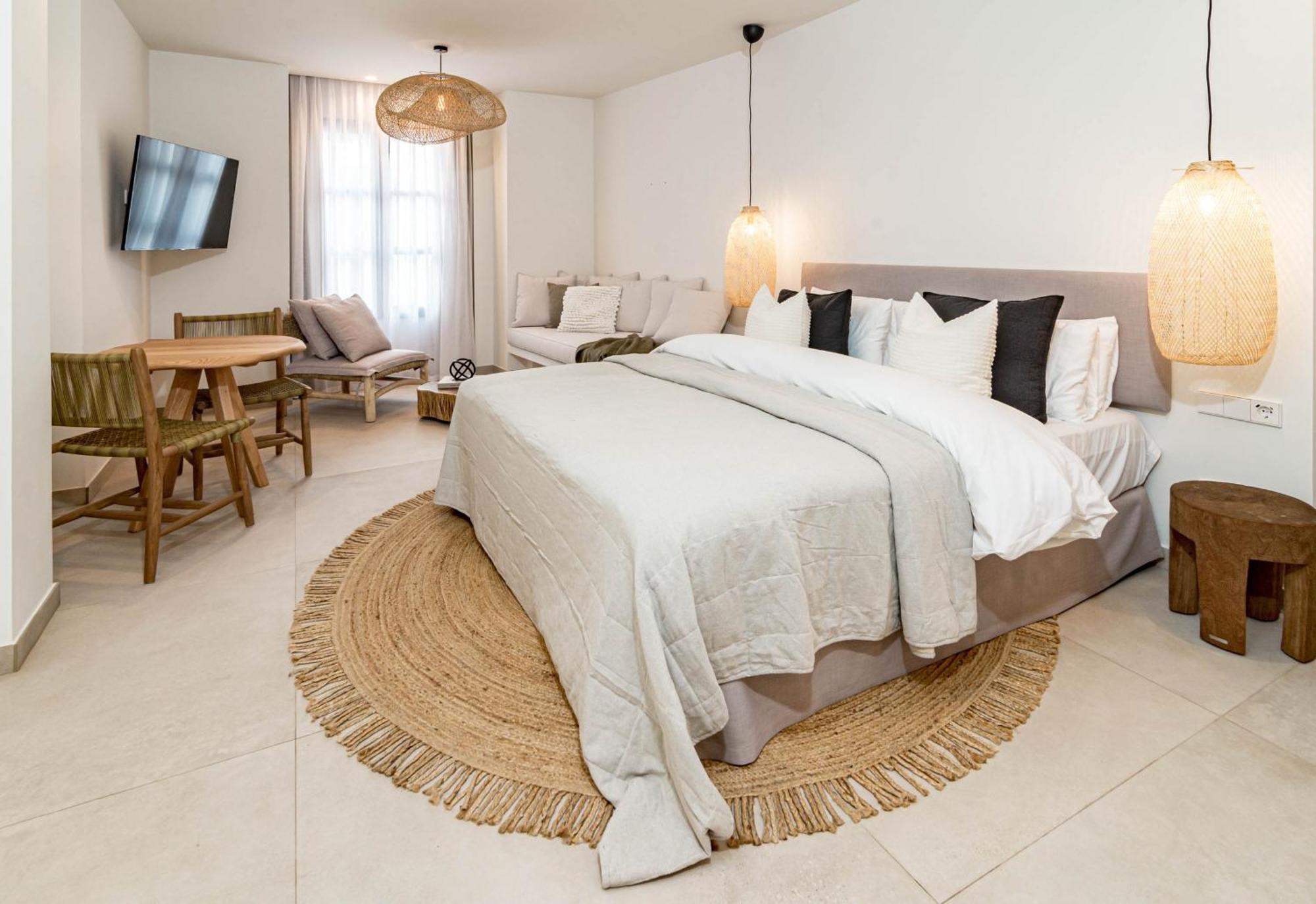 Seaclub Suites Εστεπόνα Εξωτερικό φωτογραφία